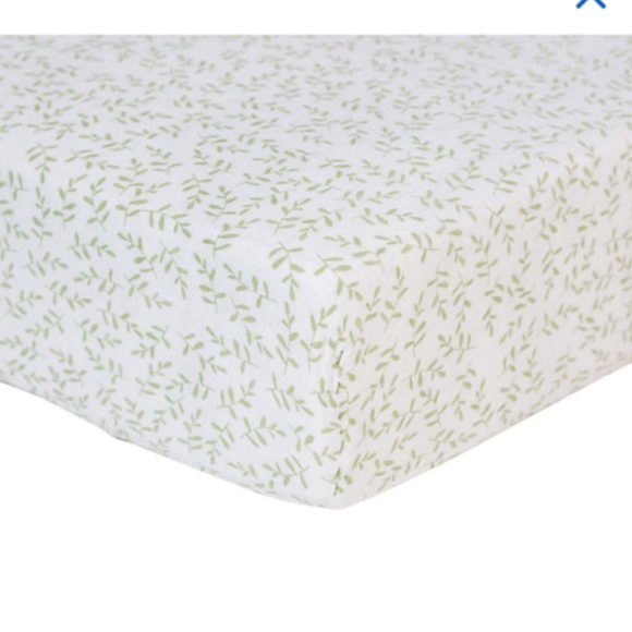 Lulujo crib sheet and changing pad cover - Picture 1 of 3